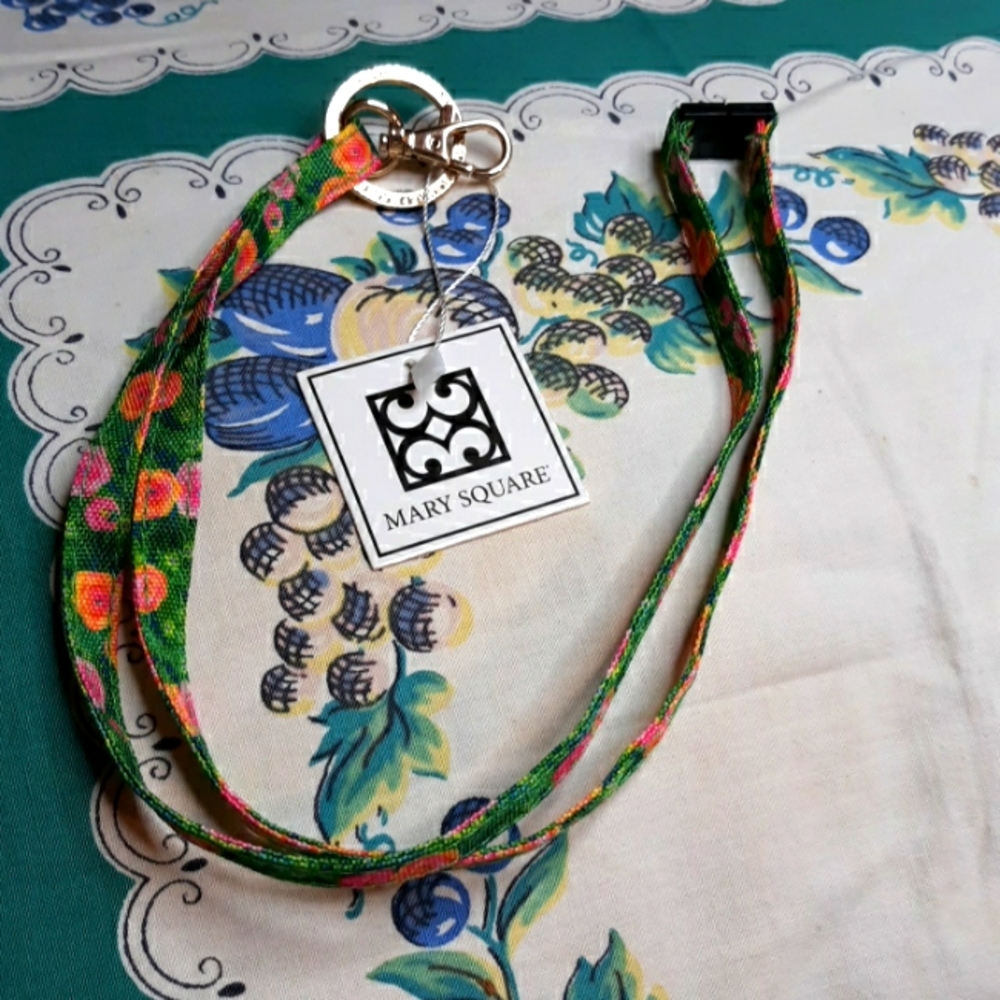 Mary Square Madison Lanyard